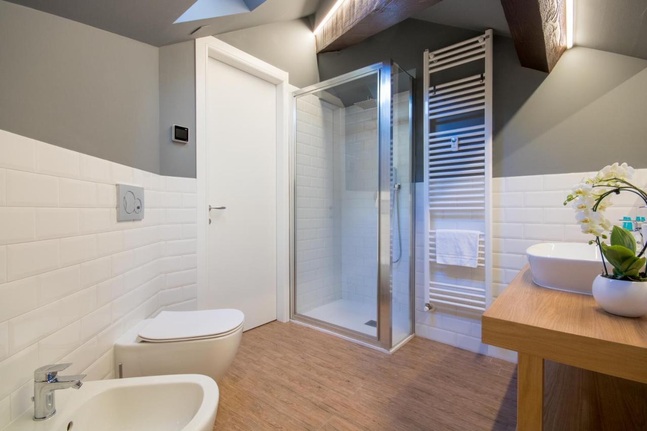 Aqualago Casa Vacanze Suite Verbania Exterior photo