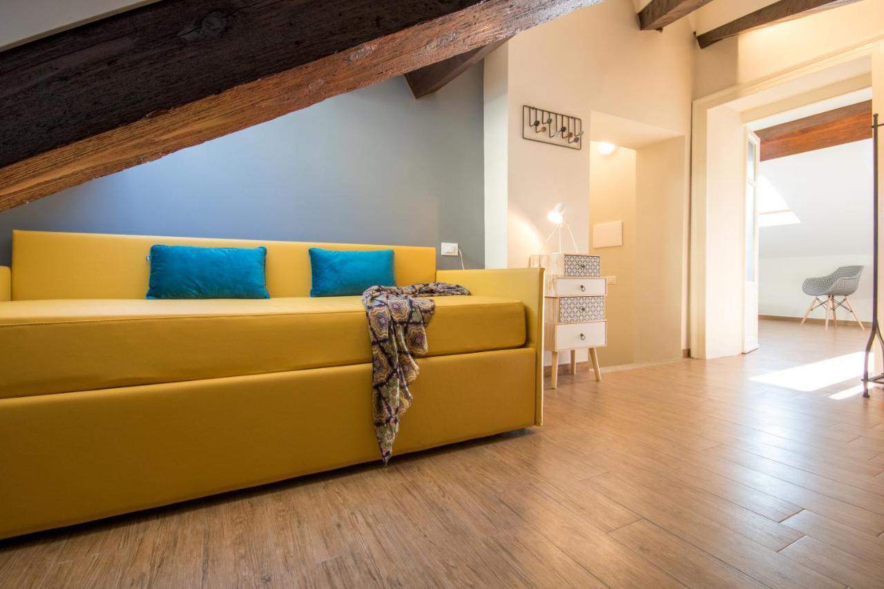 Aqualago Casa Vacanze Suite Verbania Exterior photo